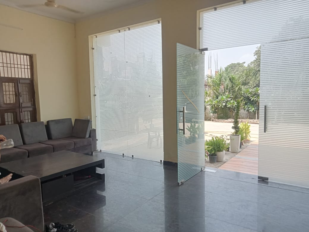 2 BHK + Extra Room Apartment For Sale in Ace City