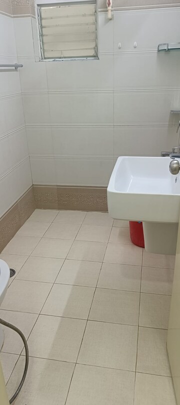 Bathroom in 3 BHK Apartment at Kondapur – for Rent
