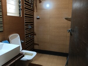 Bathroom in 3 BHK Apartment at Tharwani Riviera, Kharghar – for Sale