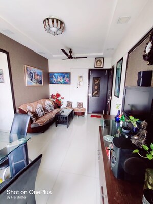 Living Room in 1.5 BHK Apartment at Sagar Residency Thane, Kasarvadavali – for Rent