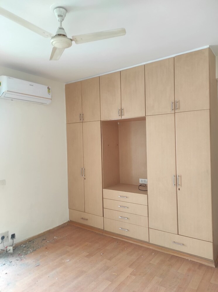 Room, unitech-harmony 3.5 Bedroom 2714 Sq.Ft. Apartment In Sector 50 Gurgaon 9273603