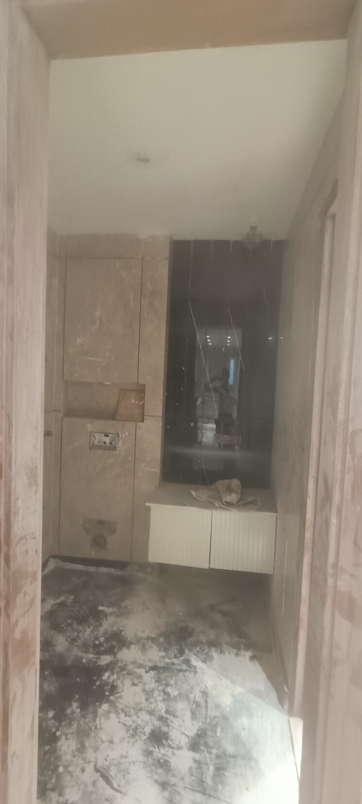 Bathroom, rohini sector 24 4 Bedroom 1650 Sq.Ft. Builder Floor In Rohini Sector 24 Delhi 9273651