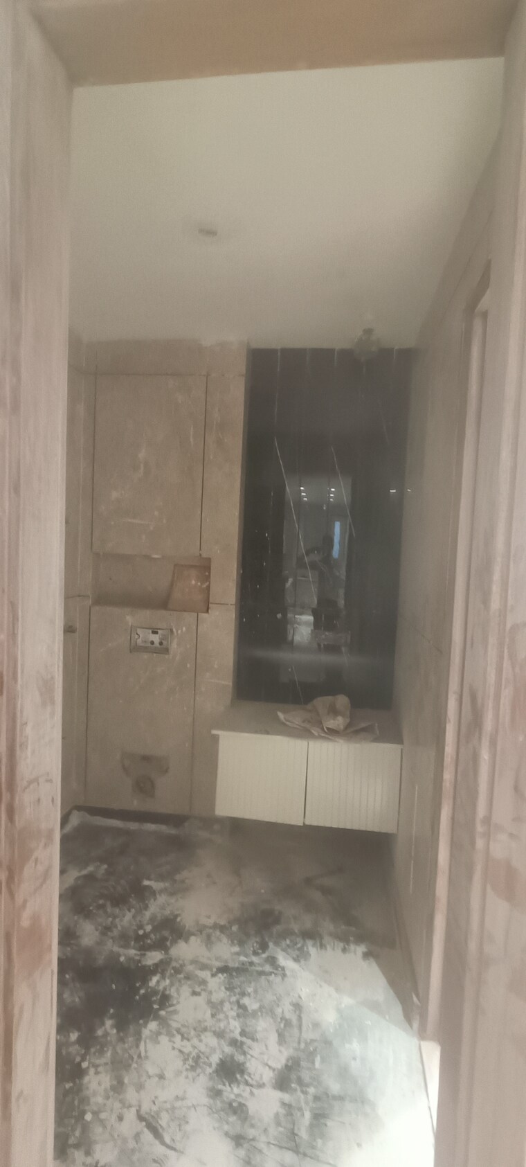 Bathroom, rohini sector 24 4 Bedroom 1650 Sq.Ft. Builder Floor In Rohini Sector 24 Delhi 9273651