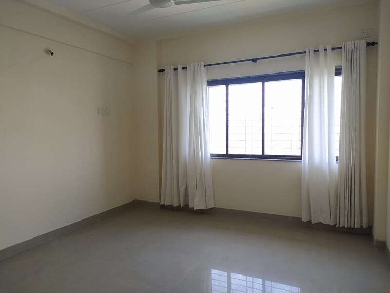 Bedroom, sapphire-lakeside 1 Bedroom 450 Sq.Ft. Apartment In Powai Mumbai 9273665