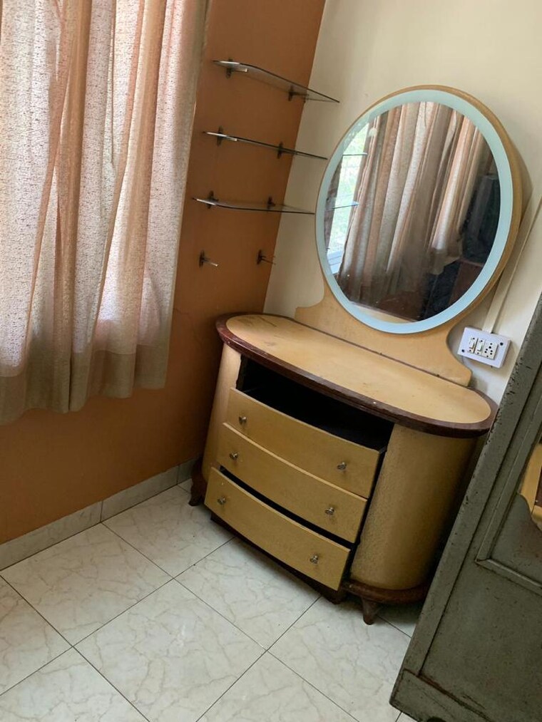 Bathroom, pethkar-samrajya 2 Bedroom 1250 Sq.Ft. Apartment In Kothrud Pune 9273682