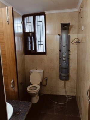 Bathroom in 4 BHK Apartment at Pir Machalla – for Rent