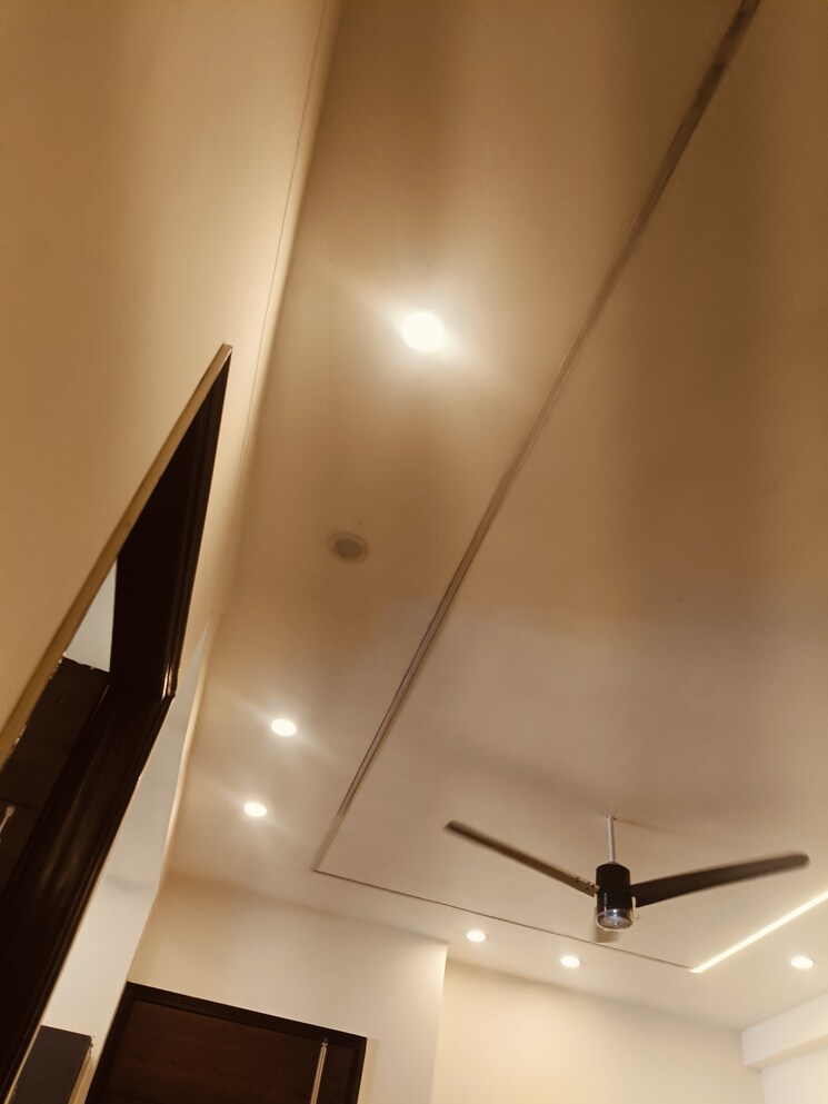 undefined, pir machalla 4 Bedroom 2200 Sq.Ft. Apartment In Pir Machalla Zirakpur 9273703