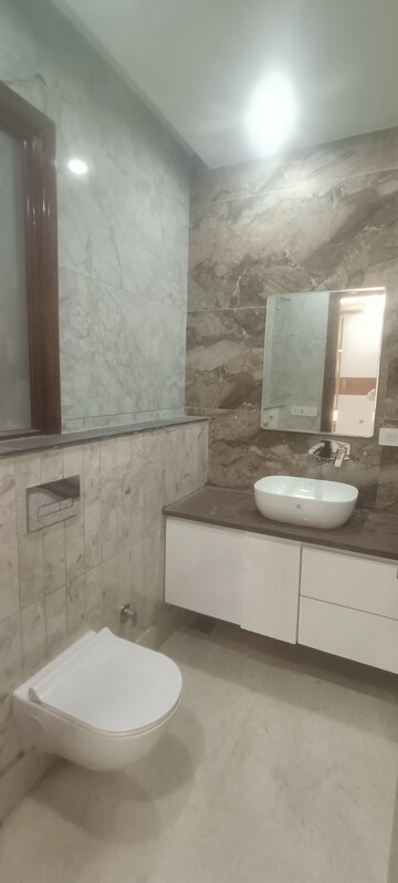 Bathroom in 4 BHK Builder Floor at Rohini Sector 23 – for Sale