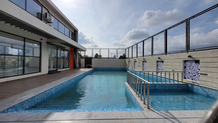 Swimming Pool, kohinoor-sapphire-2 2 Bedroom 720 Sq.Ft. Apartment In Tathawade Pune 9273719