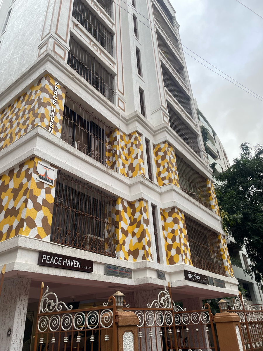 2 BHK Apartment For Rent in Peace Haven N M Kale Marg