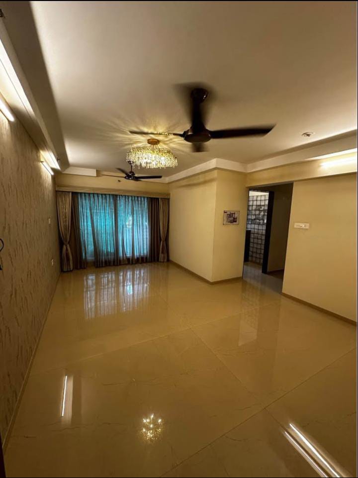 2 BHK 725 Sq.Ft. Apartment in Indralok Complex