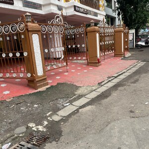 2 BHK Apartment – Exterior View View at Dadar West - for Rent