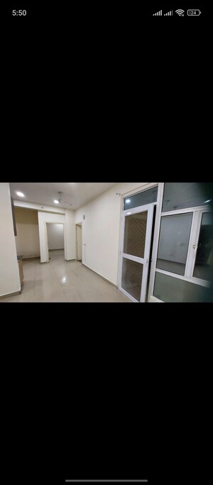 Room in 2 BHK Apartment at Gaur City 2 - 12th Avenue, Sector 16c Greater Noida – for Sale