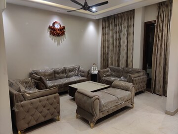 Living Room in 2 BHK Independent House at Sector 16 – for Rent