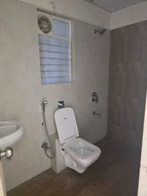 Bathroom in 2.5 BHK Apartment at Balkum Pada – for Rent