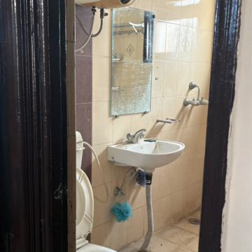 Bathroom in 2 BHK Apartment at SRS Residency, Sector 88 – for Rent