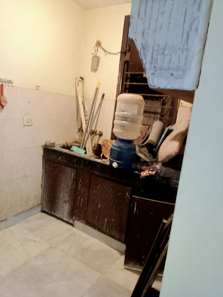 Team Area, neb sarai 1 Bedroom 450 Sq.Ft. Builder Floor In Neb Sarai Delhi 9273828