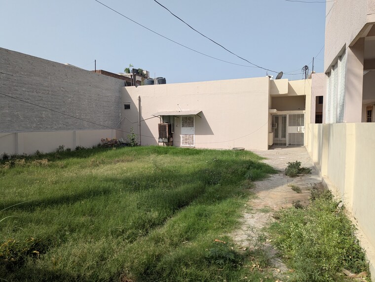 Exterior View, c block lohia nagar 3.5 Bedroom 371 Sq.Yd. Independent House In C Block Lohia Nagar Ghaziabad 9273831