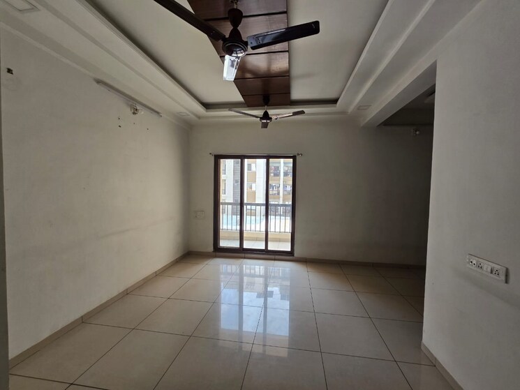 Room, sama savli road 3 Bedroom 1420 Sq.Ft. Apartment In Sama Savli Road Vadodara 9273843