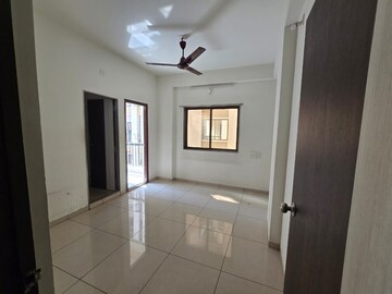 3 BHK Apartment For Rent in Sama Savli Road