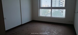 Room in 3.5 BHK Apartment at Mapsko Mount Ville, Sector 79 – for Sale