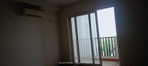 Room in 3.5 BHK Apartment at Mapsko Mount Ville, Sector 79 – for Sale