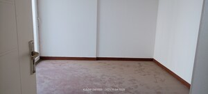 Room in 3.5 BHK Apartment at Mapsko Mount Ville, Sector 79 – for Sale