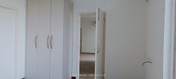 Building Lobby in 3.5 BHK Apartment at Mapsko Mount Ville, Sector 79 – for Rent