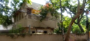  Plot For Sale in Laxmi Nagar