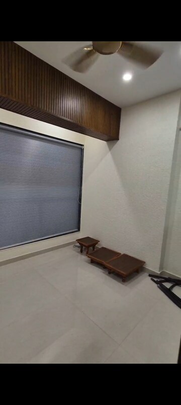 Room in  Office Space at Swanand CHS Naupada, Naupada – for Rent