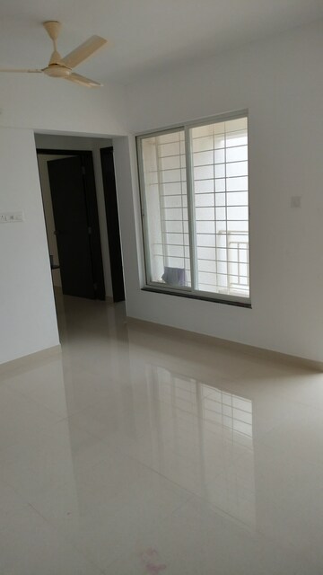 Room in 2 BHK Apartment at Anuj Apartment Vadgaon Budruk, Vadgaon Budruk – for Rent