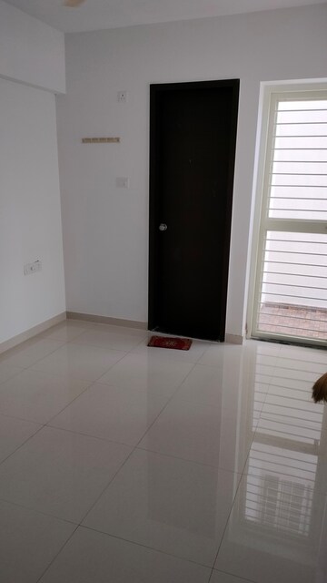 Room in 2 BHK Apartment at Anuj Apartment Vadgaon Budruk, Vadgaon Budruk – for Rent