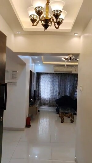 Hall in 2 BHK Apartment at Vashi – for Rent