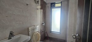 Bathroom in 2 BHK Apartment at Sabari Shaan, Chembur – for Sale