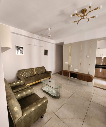 Living Room in 3 BHK Apartment at Gomti Nagar – for Rent