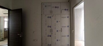 Floor Plan in 3 BHK Apartment at Smart World Orchard, Sector 61 – for Rent