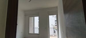 Room in 3 BHK Apartment at Smart World Orchard, Sector 61 – for Rent