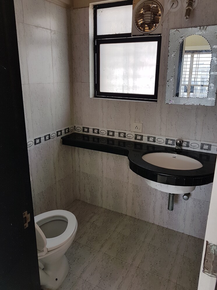 Bathroom, nyati-enclave 3 Bedroom 1300 Sq.Ft. Apartment In Mohammadwadi Pune 9273946
