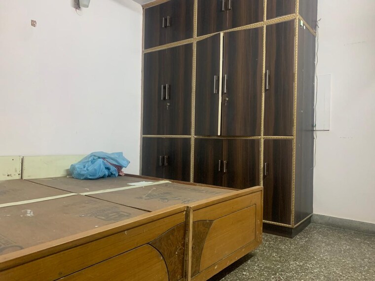 Room, katwaria sarai 1 Bedroom 700 Sq.Ft. Apartment In Katwaria Sarai Delhi 9273949