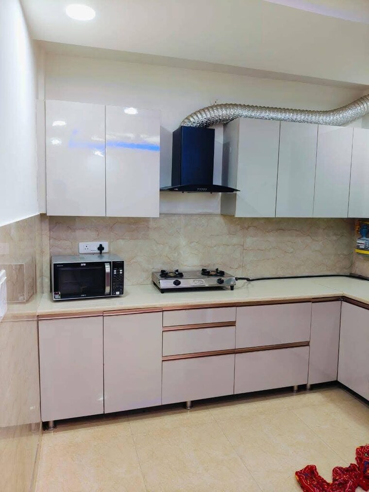 Kitchen, chattarpur 3 Bedroom 1250 Sq.Ft. Builder Floor In Chattarpur Delhi 9273958