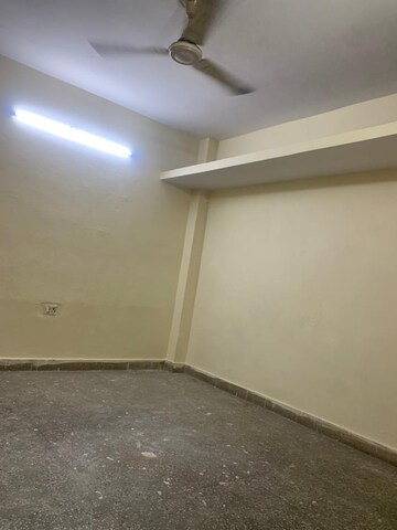 Room in 1 RK Apartment at Katwaria Sarai – for Rent