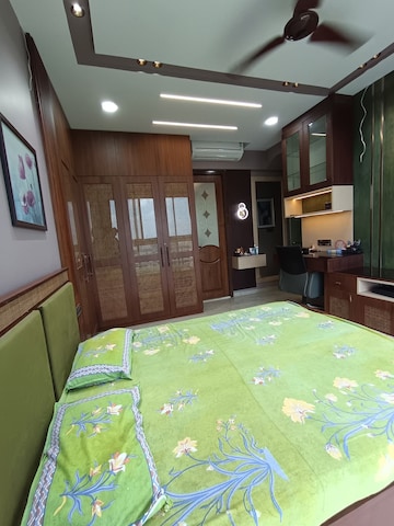 Bedroom in 3 BHK Apartment at Tata Serein, Pokhran Road No Two – for Rent