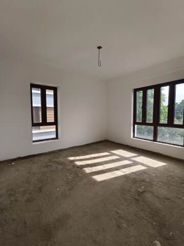 Room in 4 BHK Apartment at Infinity Heights, Kala Pahar – for Sale