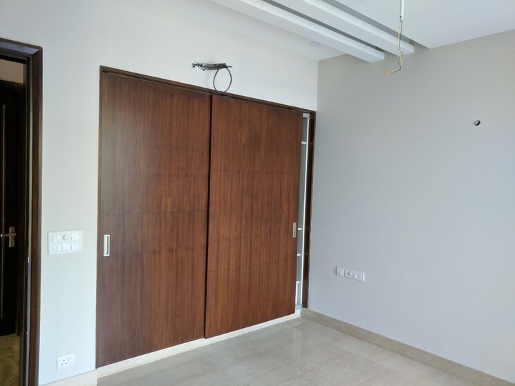 Room, unitech-south-city-1 4 Bedroom 4500 Sq.Ft. Builder Floor In South City 1 Gurgaon 9273988