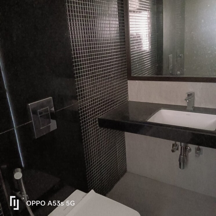 Bathroom, lodha-luxuria-priva 2 Bedroom 1050 Sq.Ft. Apartment In Majiwada Thane 9273990