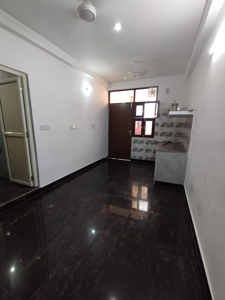 Cover Image, chattarpur 1 RK 350 Sq.Ft. Builder Floor In Chattarpur Delhi 9273992