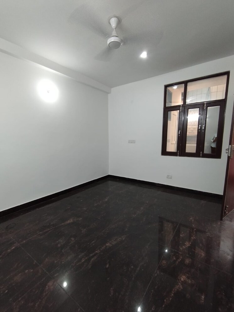 Room, chattarpur 1 Bedroom 450 Sq.Ft. Builder Floor In Chattarpur Delhi 9273997
