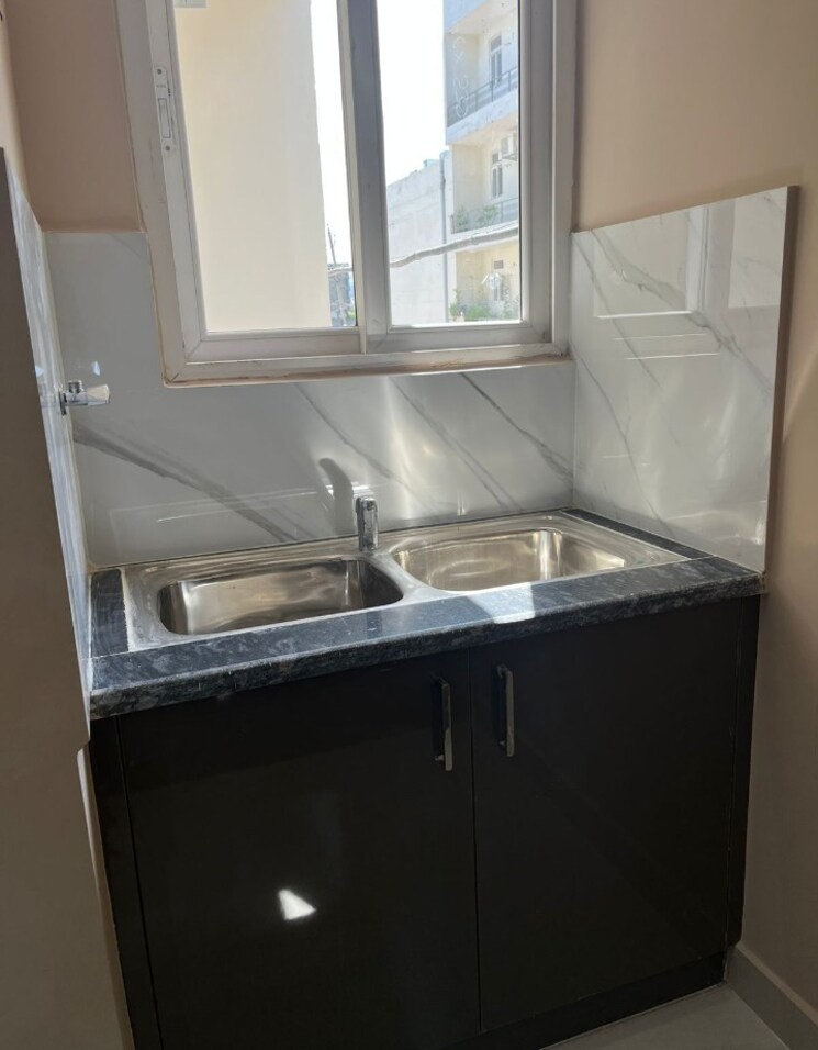 Kitchen, ambala highway 2 Bedroom 1100 Sq.Ft. Apartment In Ambala Highway Zirakpur 9273998