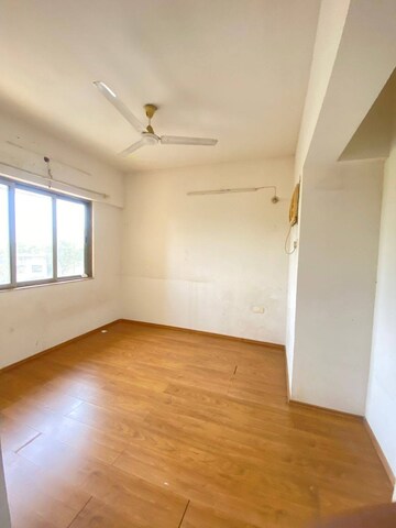 Room in 2 BHK Apartment at Lodha Casa Rio, Dombivli East – for Rent