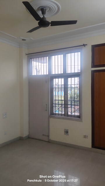 3 BHK Apartment For Rent in Sector 20